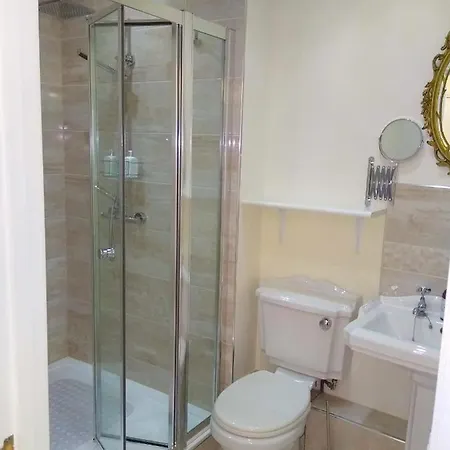 View 4* סילות'